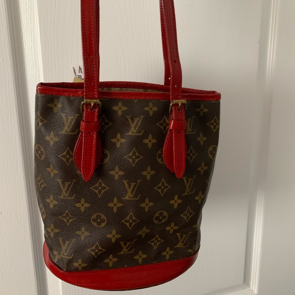 Louis Vuitton Bucket PM